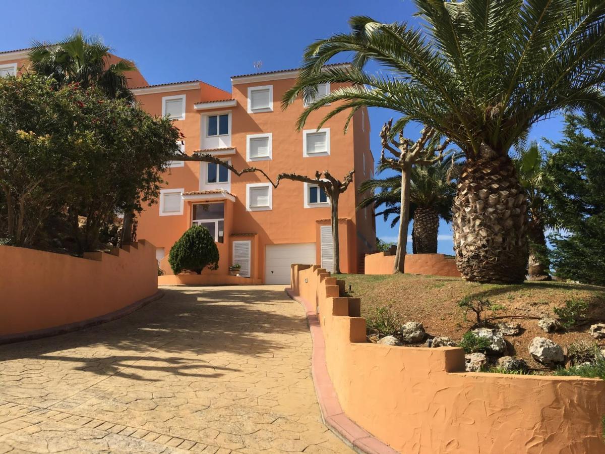 Son Bou By The Sea; Home With A Private Garden المظهر الخارجي الصورة